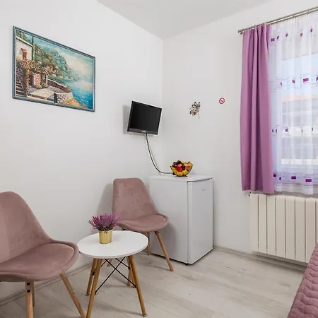 And Slavica Apartman