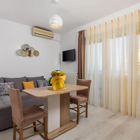 Apartman And Slavica Kraljevica