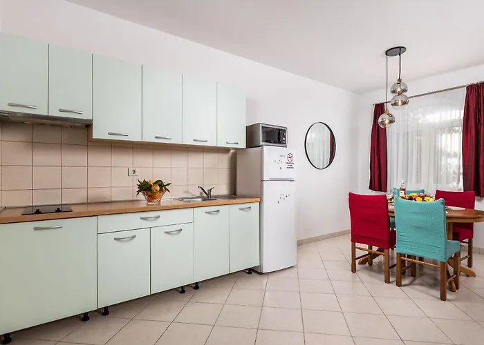 Apartman And Slavica Kraljevica