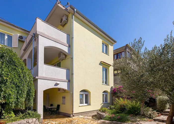 And Slavica Apartman Kraljevica