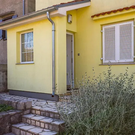 And Slavica 克拉列维察