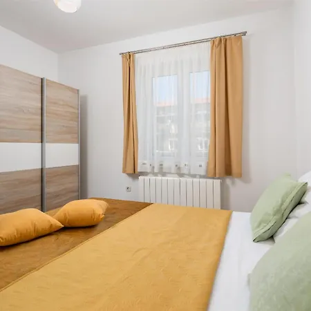 And Slavica * 克拉列维察