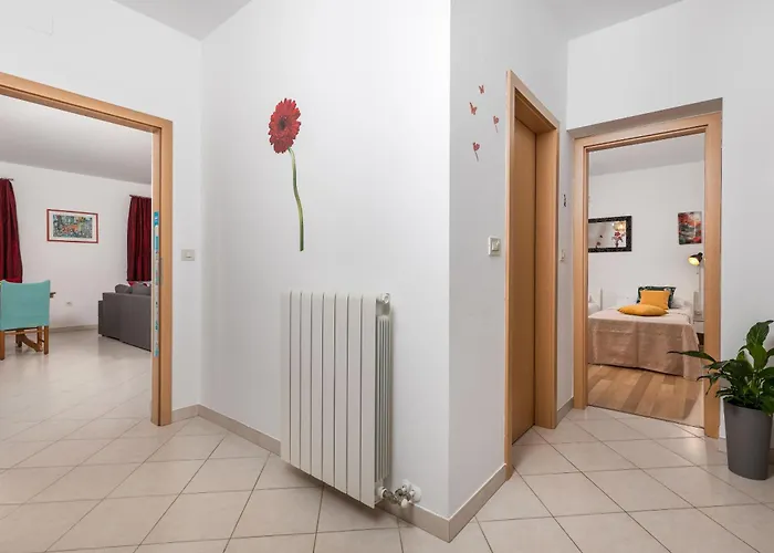 And Slavica Apartament