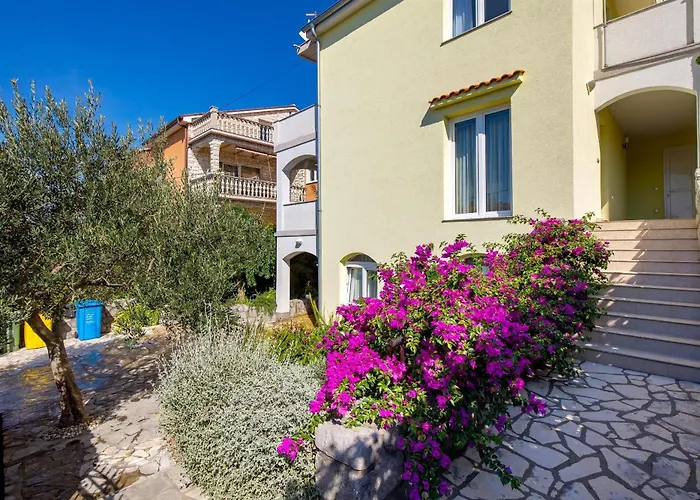 Apartament And Slavica *